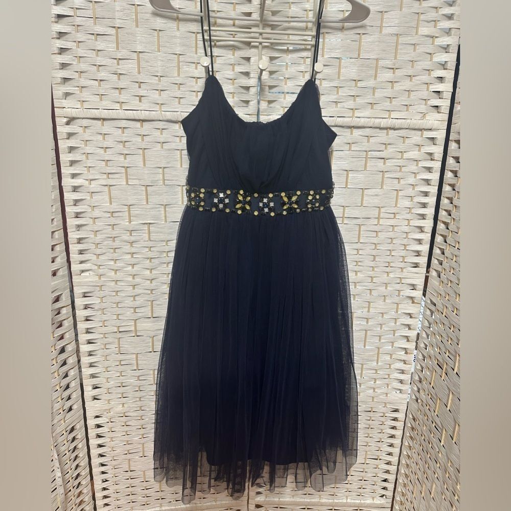 Needle and Thread‎ Tulle Ballet type formal dress. Size 10 navy blue rhinestones